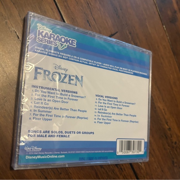 Brand new Disney’s frozen CD for sing-along karaoke music Anna Elsa Olaf songs - Picture 2 of 2